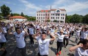 Preko 200 Tuzlaka vježbalo pod otvorenim nebom Preko 200 Tuzlaka vježbalo pod otvorenim nebom