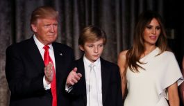 Melanija i Barron Trump konačno uselili u Bijelu kuću Melanija i Barron Trump konačno uselili u Bijelu kuću