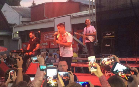 Delirijum u Srebreniku: Marija Šerifović i Armin Dedić održali prvi zajednički koncert Delirijum u Srebreniku: Marija Šerifović i Armin Dedić održali prvi zajednički koncert